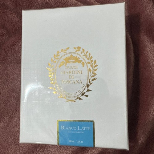 Bianco latte profumo - latte, giardini